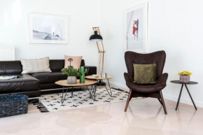 Voukourestiou 25, The Apartment, Kolonaki, Central Athens